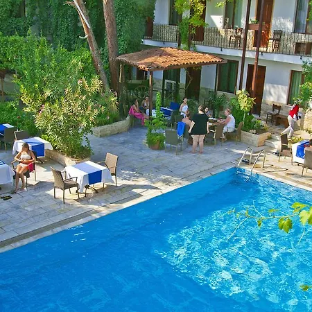 Koray Hotel 3*