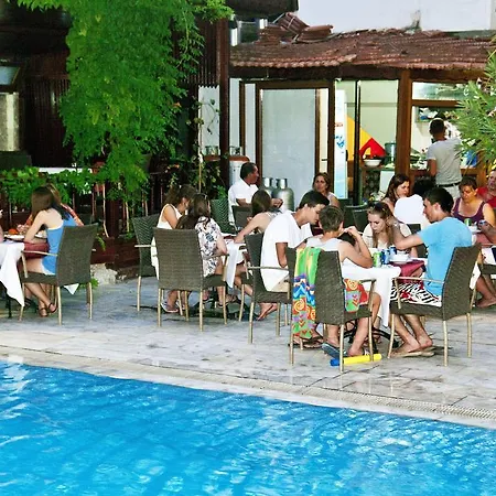 Koray Hotel 3*