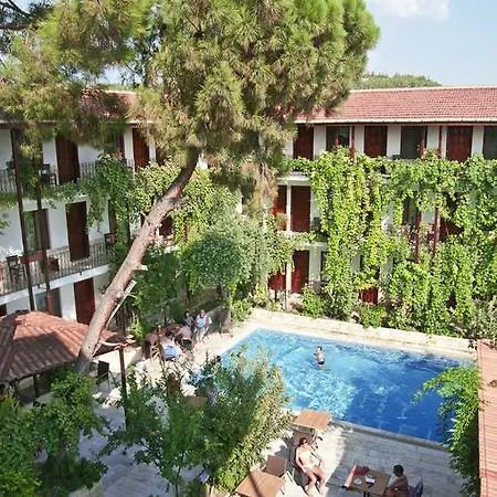 Koray Hotel 3*